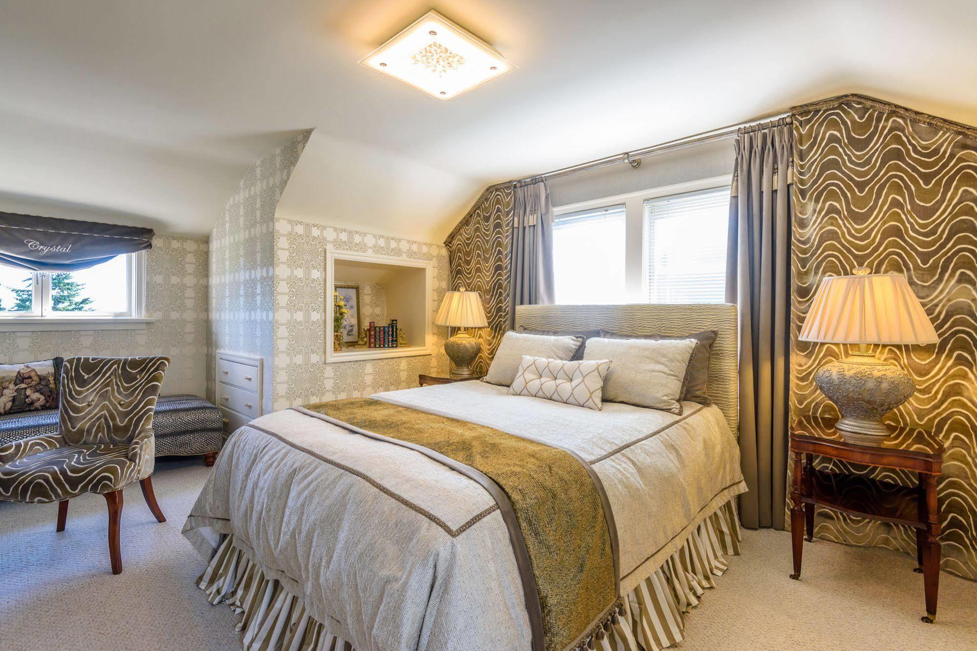 Crystal'S View Bed & Breakfast Северный Ванкувер Экстерьер фото